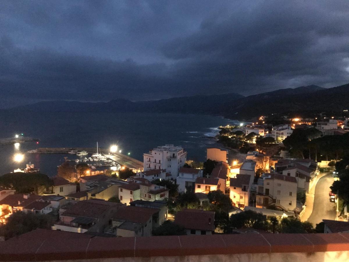 Casa Alessia Διαμέρισμα Cala Gonone Εξωτερικό φωτογραφία