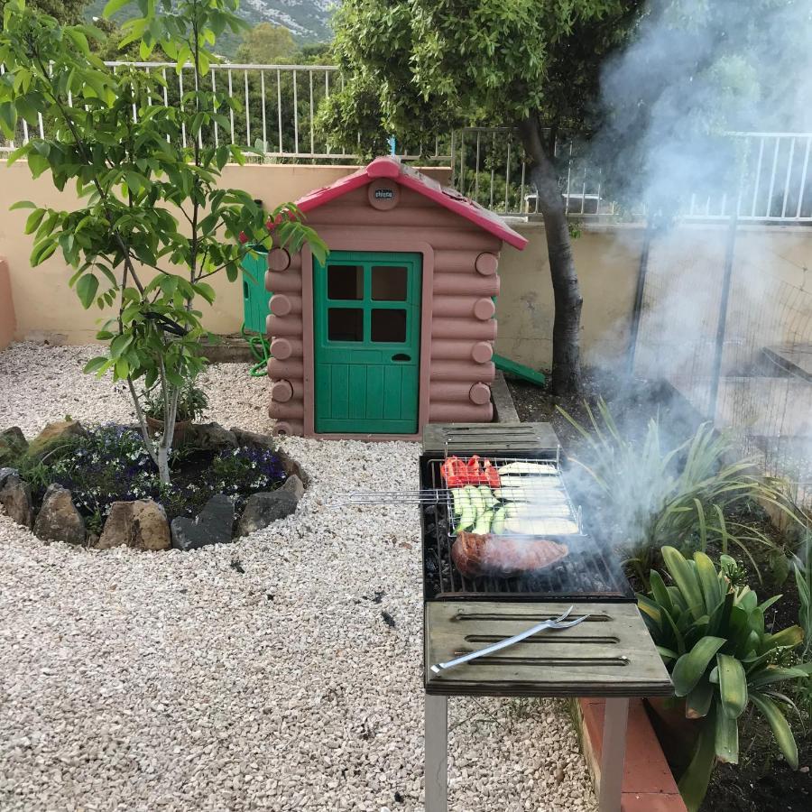 Casa Alessia Διαμέρισμα Cala Gonone Εξωτερικό φωτογραφία